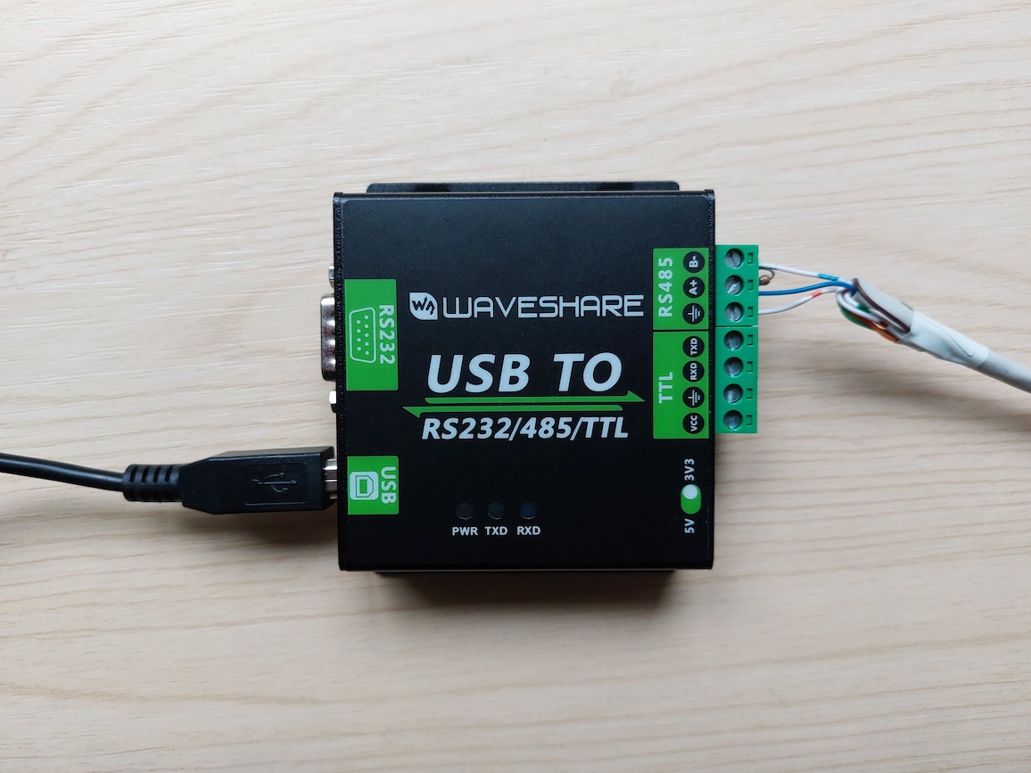 RS485 adapter connected with terminating resistor